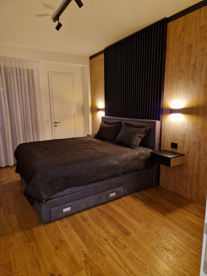 Tomas Lux Apartments Баня-Лука Экстерьер фото